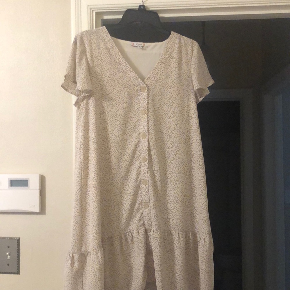 Dress, small, like new, cheetah print l, hits top of knee